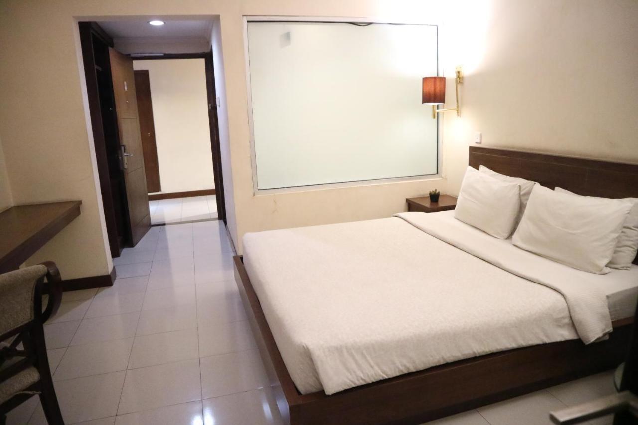 Excellent Seven Boutique Hotel Bandung Exterior photo